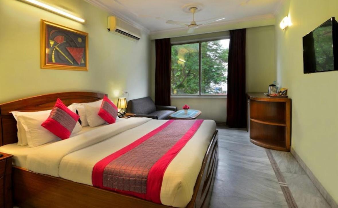Hotel Pablas International, New Delhi, Near Metro Екстер'єр фото