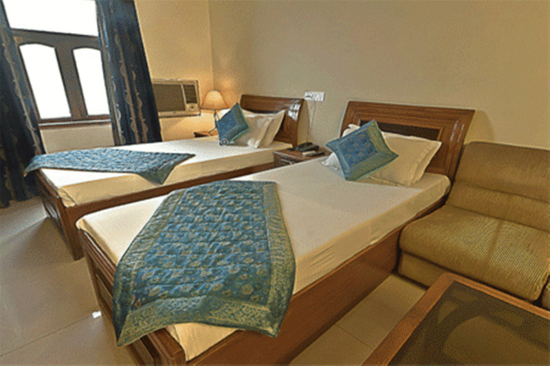 Hotel Pablas International, New Delhi, Near Metro Екстер'єр фото