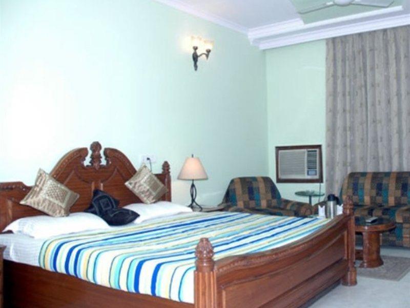 Hotel Pablas International, New Delhi, Near Metro Екстер'єр фото