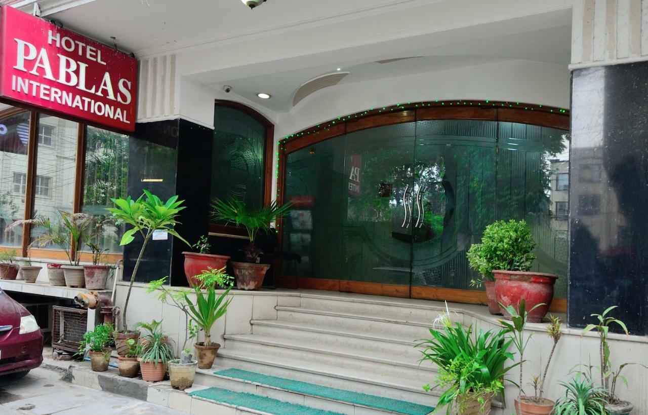 Hotel Pablas International, New Delhi, Near Metro Екстер'єр фото