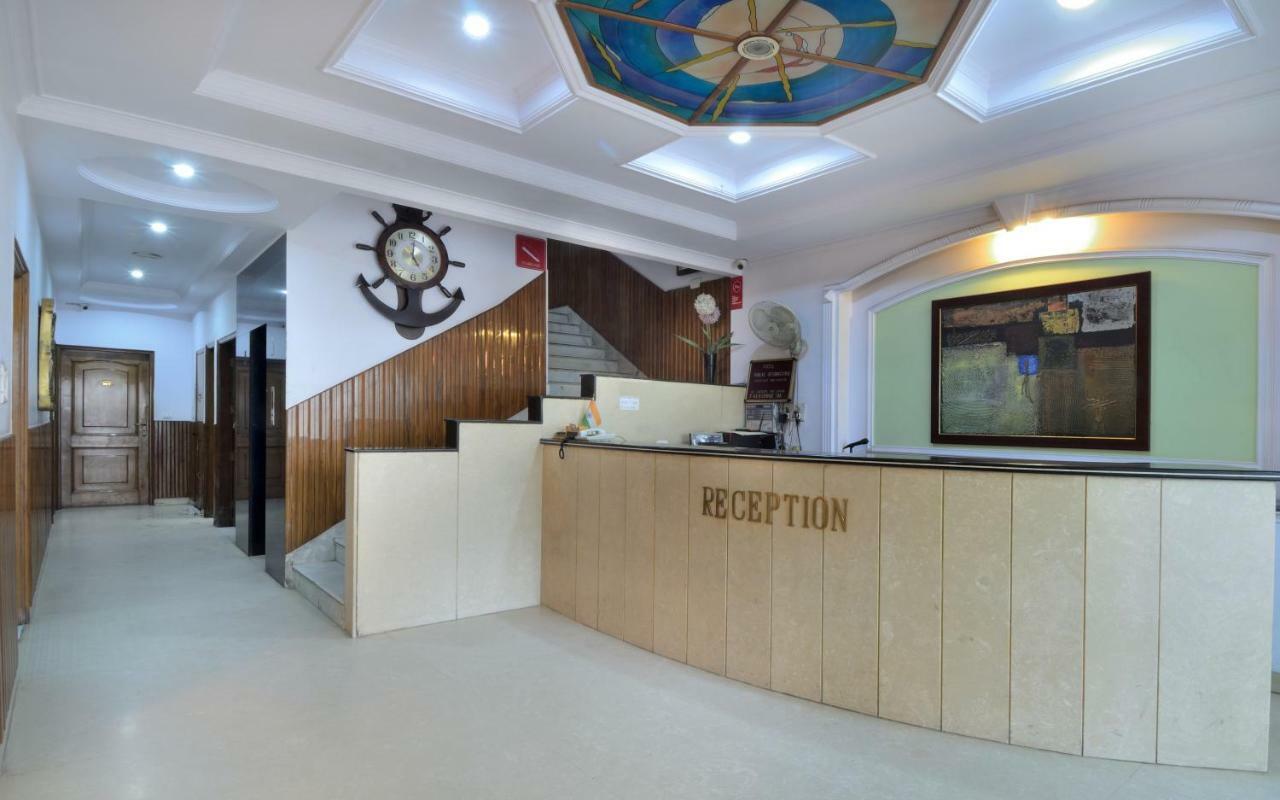 Hotel Pablas International, New Delhi, Near Metro Екстер'єр фото