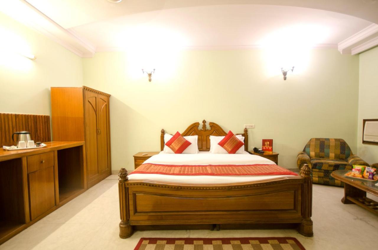 Hotel Pablas International, New Delhi, Near Metro Екстер'єр фото