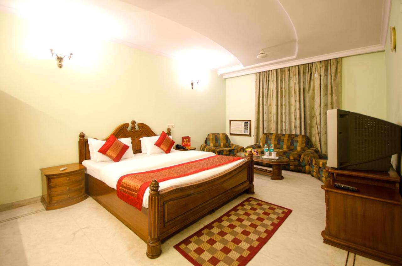Hotel Pablas International, New Delhi, Near Metro Екстер'єр фото